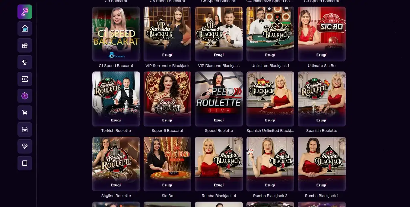 Интерфейс игровых автоматов Lucky Bear casino на экране компьютера